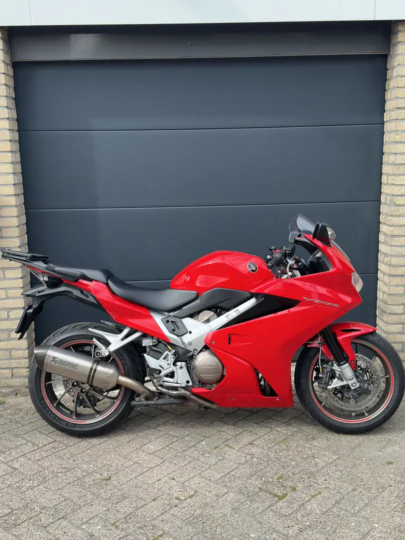Honda VFR 800 F - 1