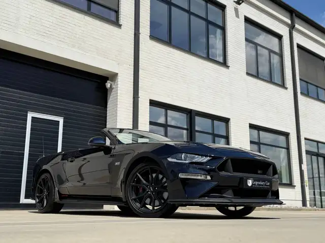 Ford Mustang view 2