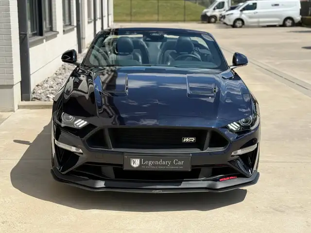 Ford Mustang view 4
