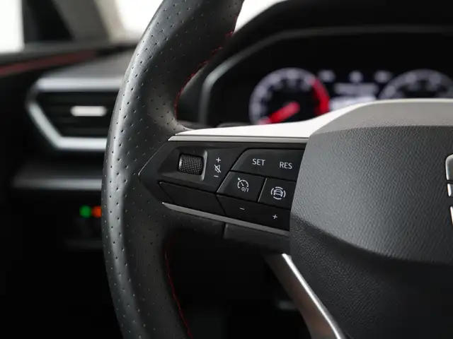 Seat Leon view 8