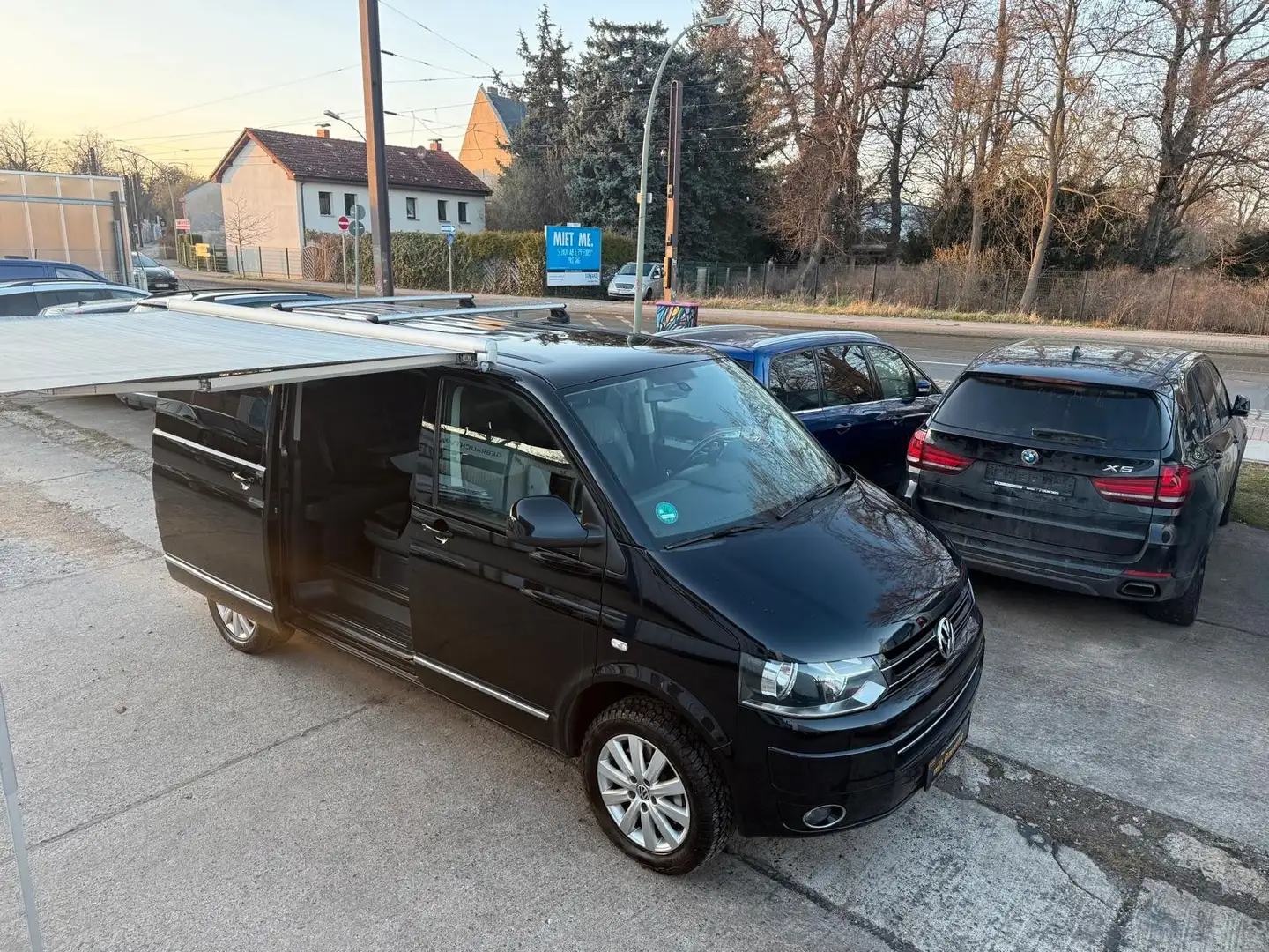 Volkswagen T5 Transporter T5 Bus Multivan Highline 4Motion *AHK*TUV NEU* Schwarz - 1