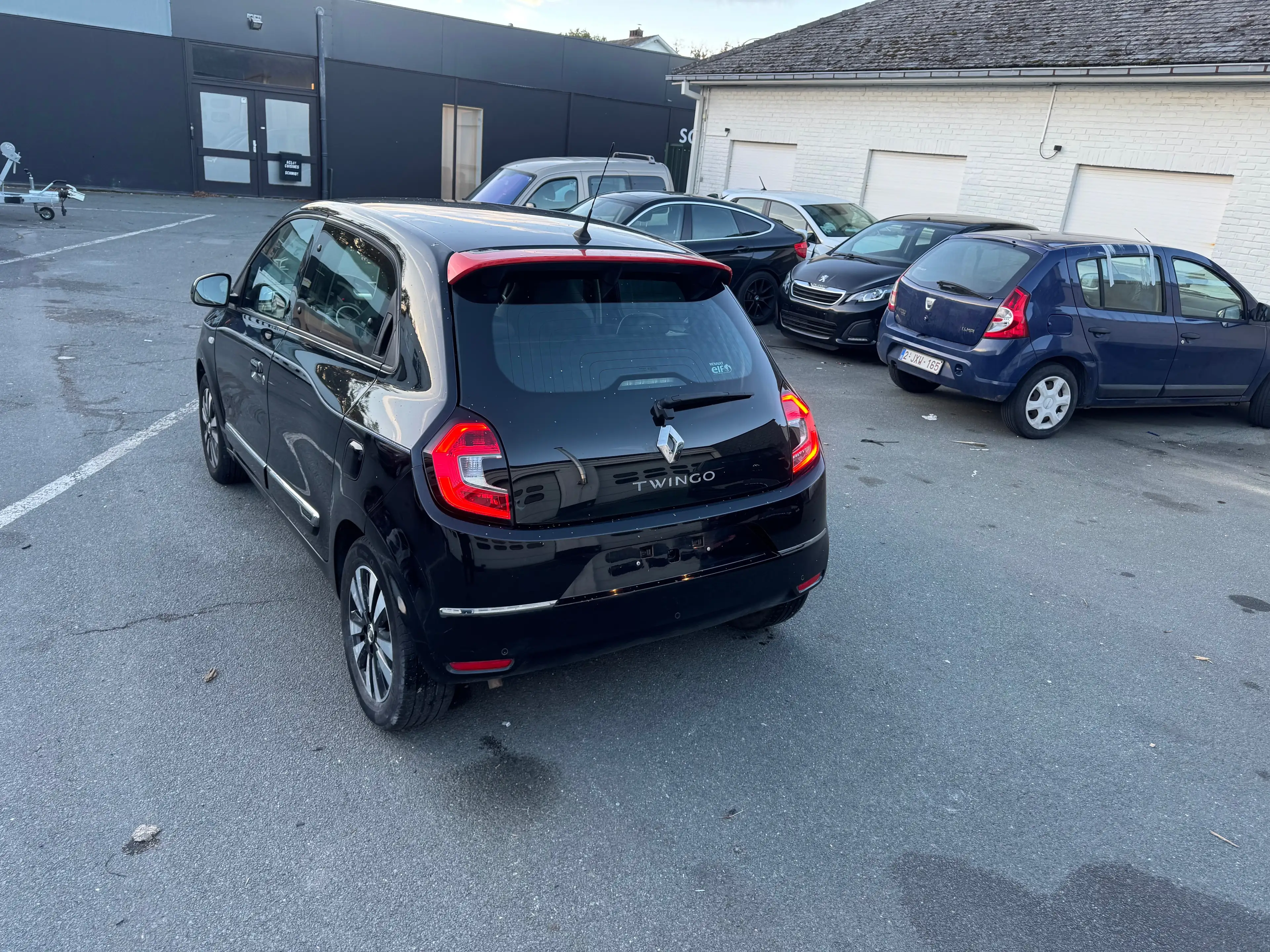 Renault Twingo Twingo 1.0i  SÉRIE SPÉCIALE — photo 8