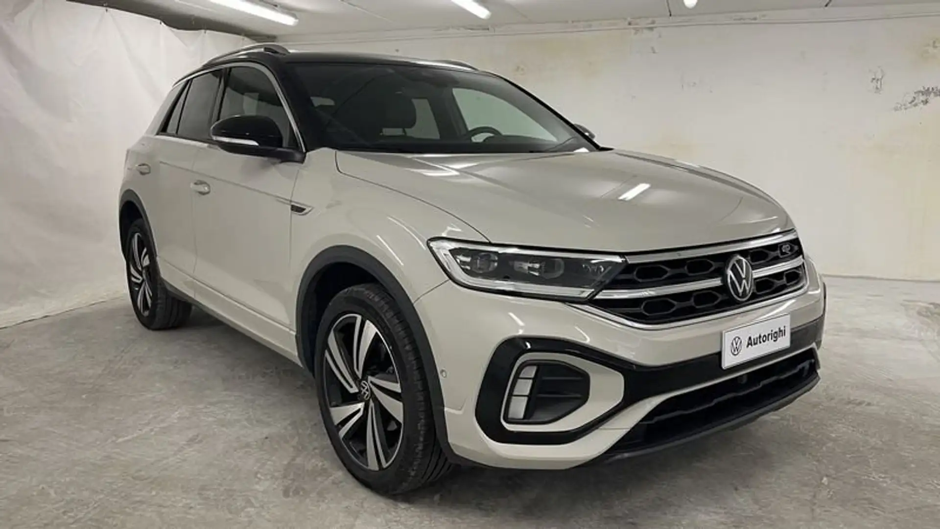 Volkswagen T-Roc 2.0 TDI SCR R-Line Beige - 2