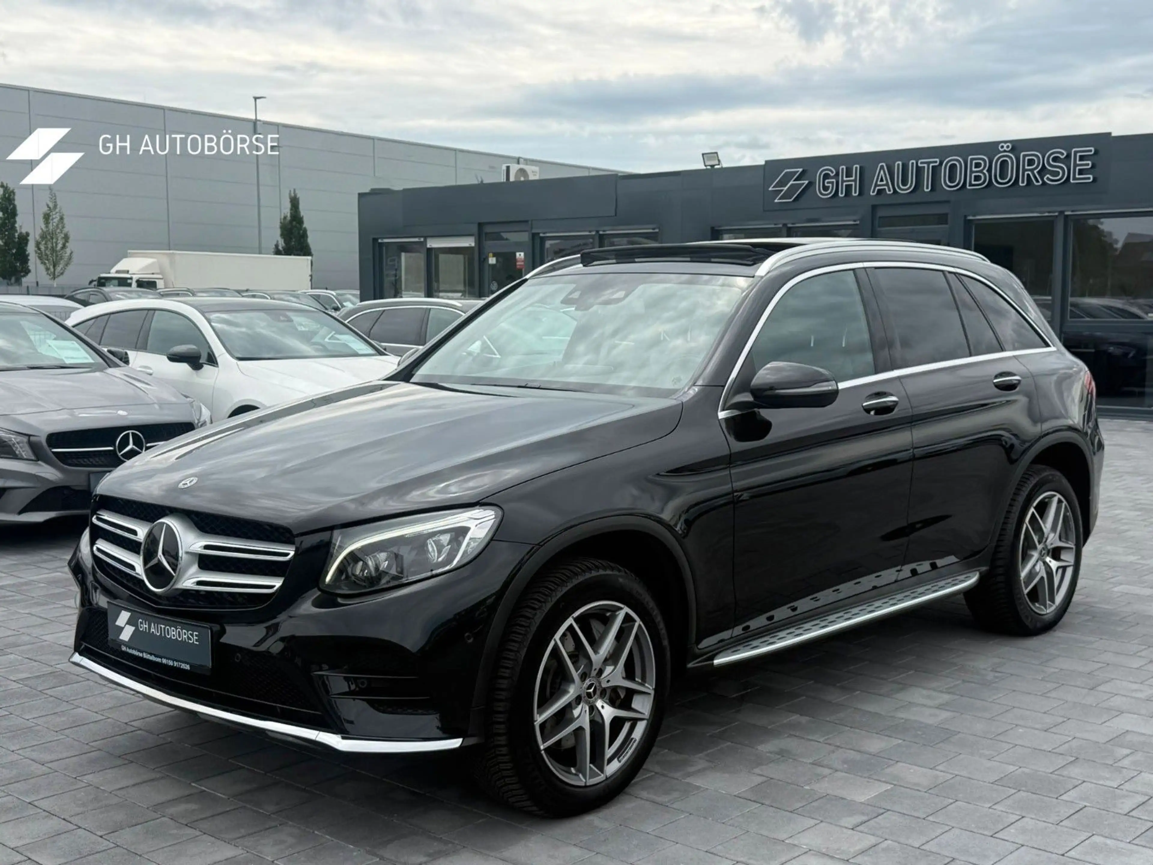 Mercedes-Benz GLC 250 4Matic AMG *DISTR+*PANO*BURMESTER*HUD*
