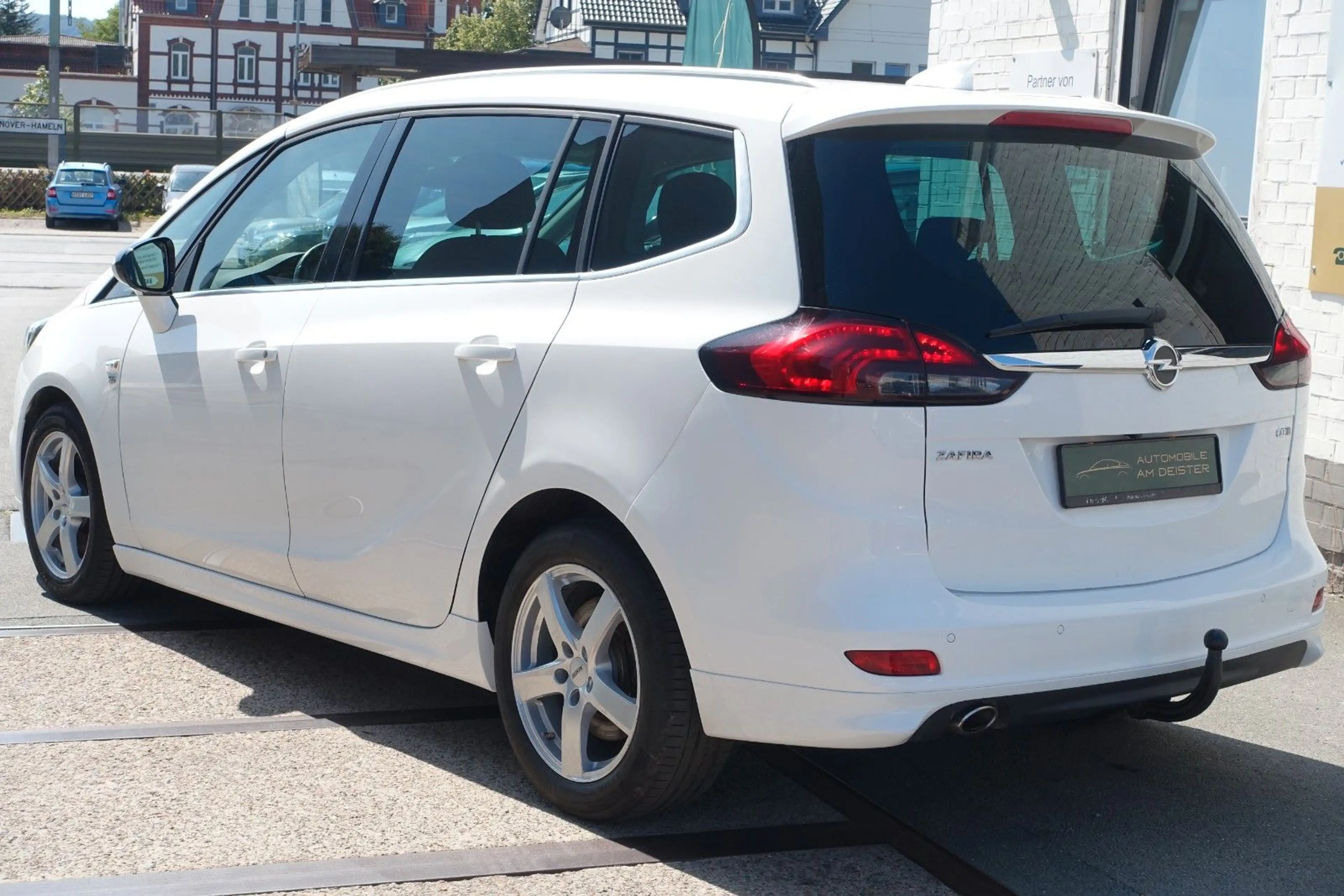 Opel Zafira Tourer *INNOVATION*OPC-LINE*AUTOMATIK*AHK* — photo 5