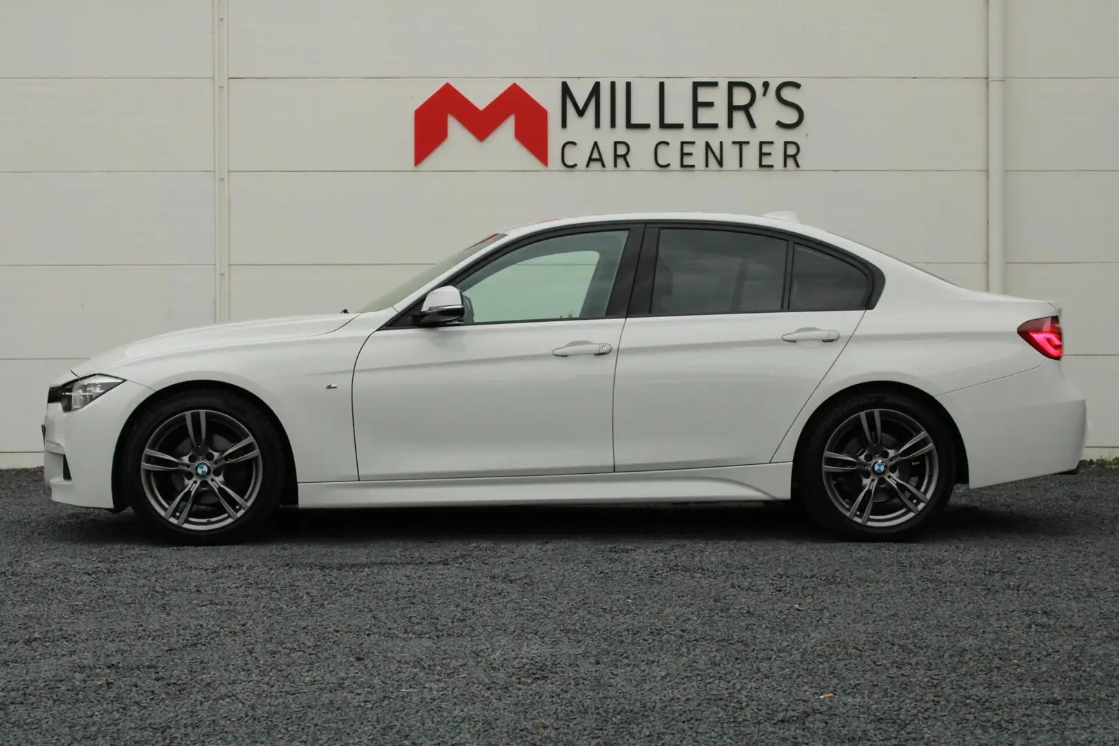 BMW 318 3-serie 318i M Sport VIRTUAL COCKPIT Navi Groot St Blanc - 2