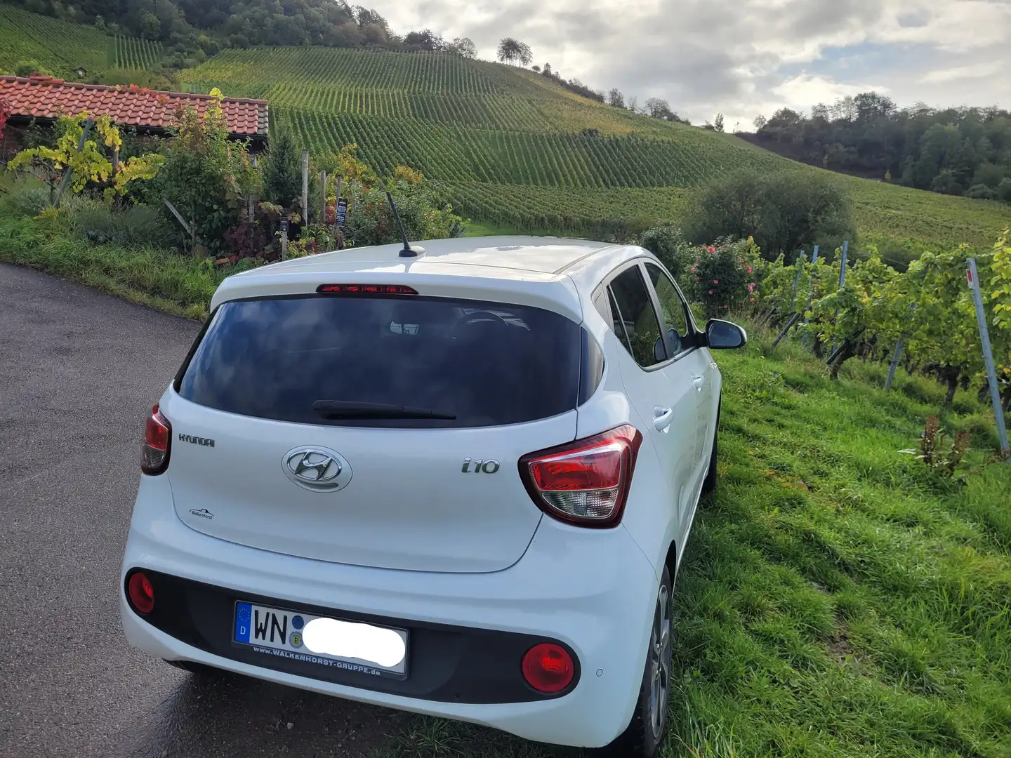 Hyundai i10 i10 1.2 YES! Plus Weiß - 2