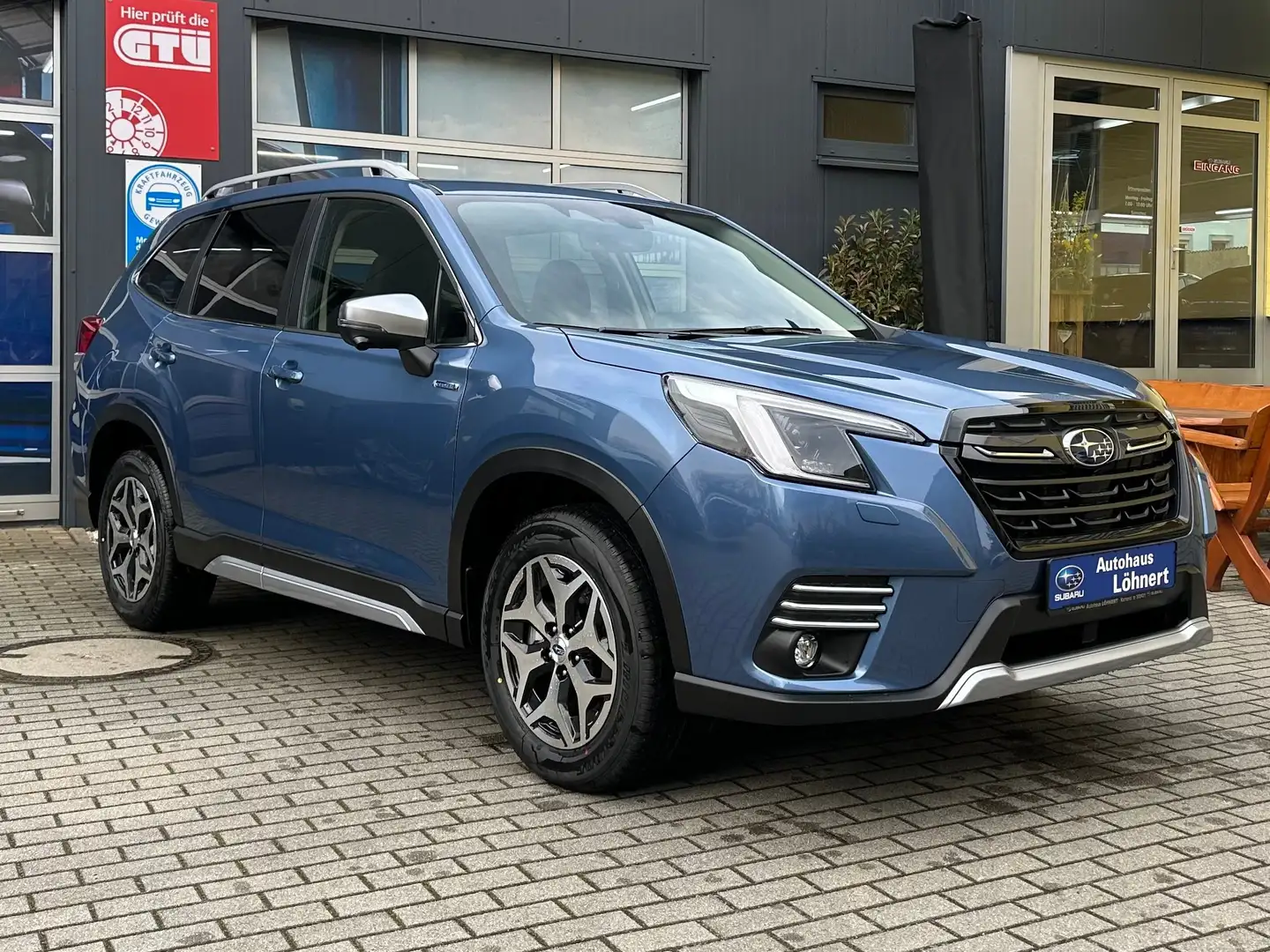 Subaru Forester 2.0ie Lineartronic Comf. MJ 2024"Aktionspreis" Blau - 1