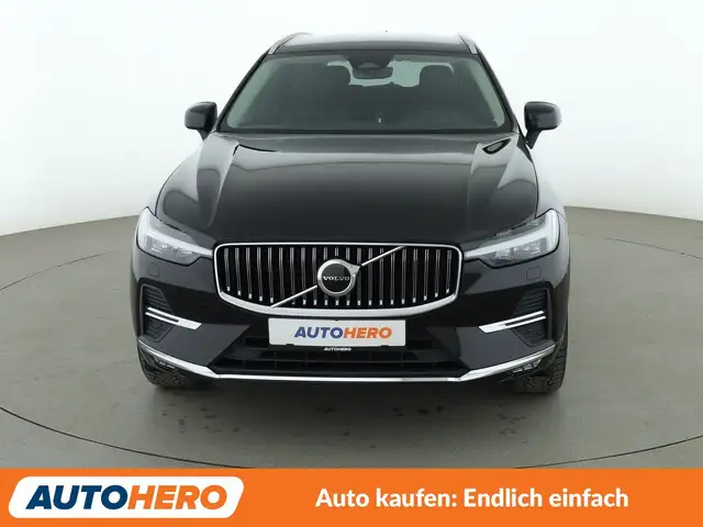 Volvo XC60 view 9