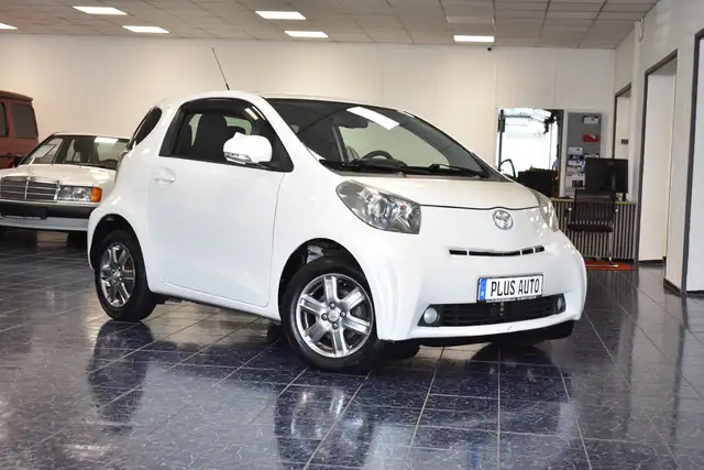 Toyota iQ 1,0 + Klimaautomatik Smart Key TÜV 09 2028