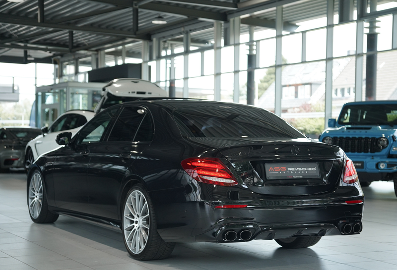 Mercedes-Benz E 53 AMG 4M+ *20 *Pano *Memory *Widescreen *ACC — photo 11