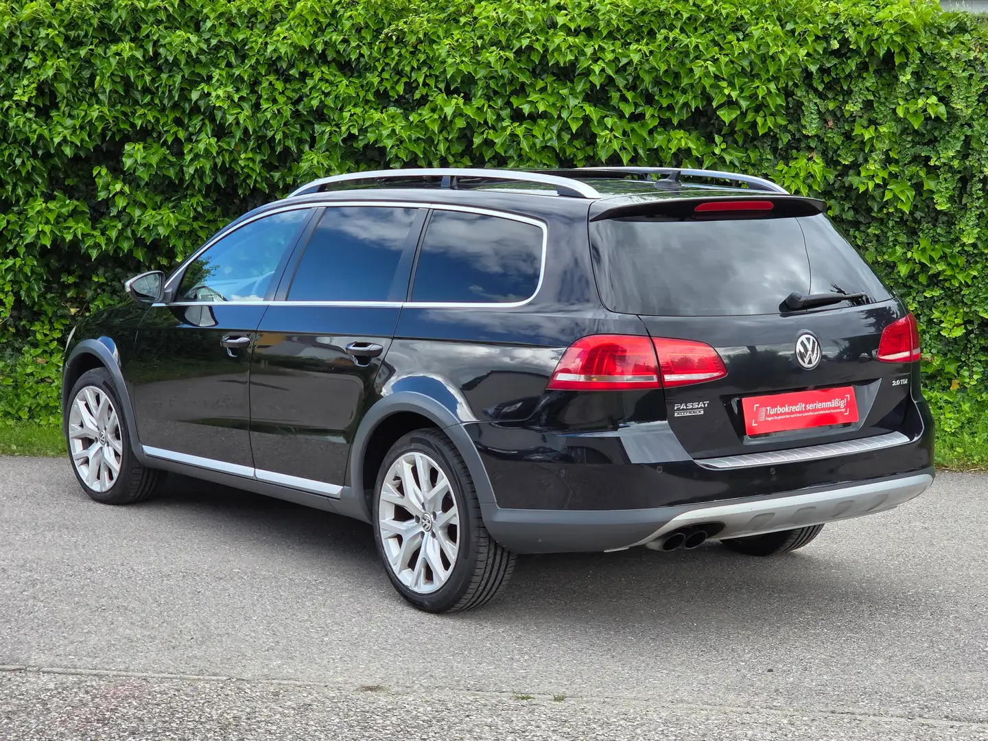 Volkswagen Passat Alltrack 2,0 TDI // PANO // PARK-ASSIST // KAMERA // NAVI // LED // Schwarz - 2