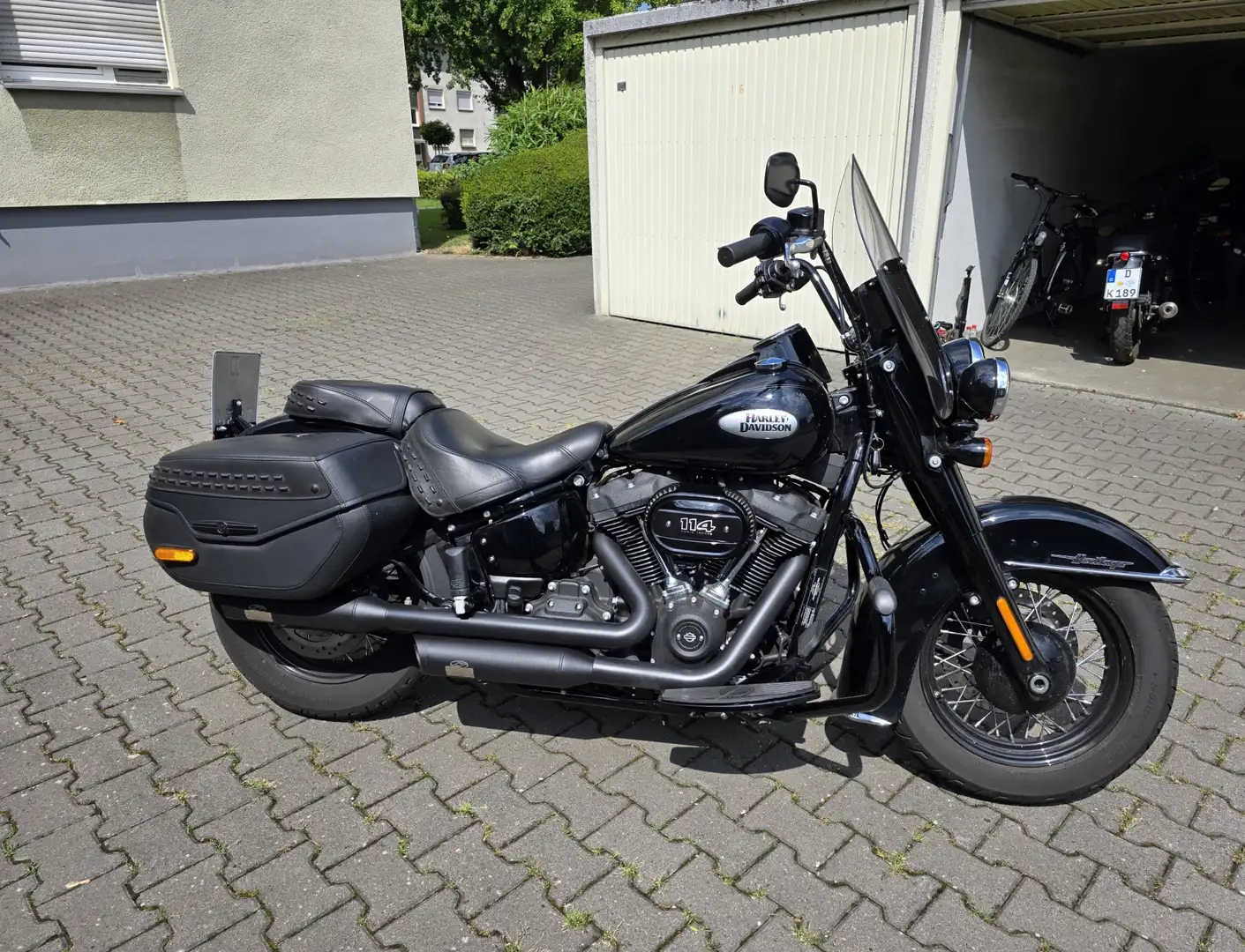 Harley-Davidson Heritage Czarny - 1
