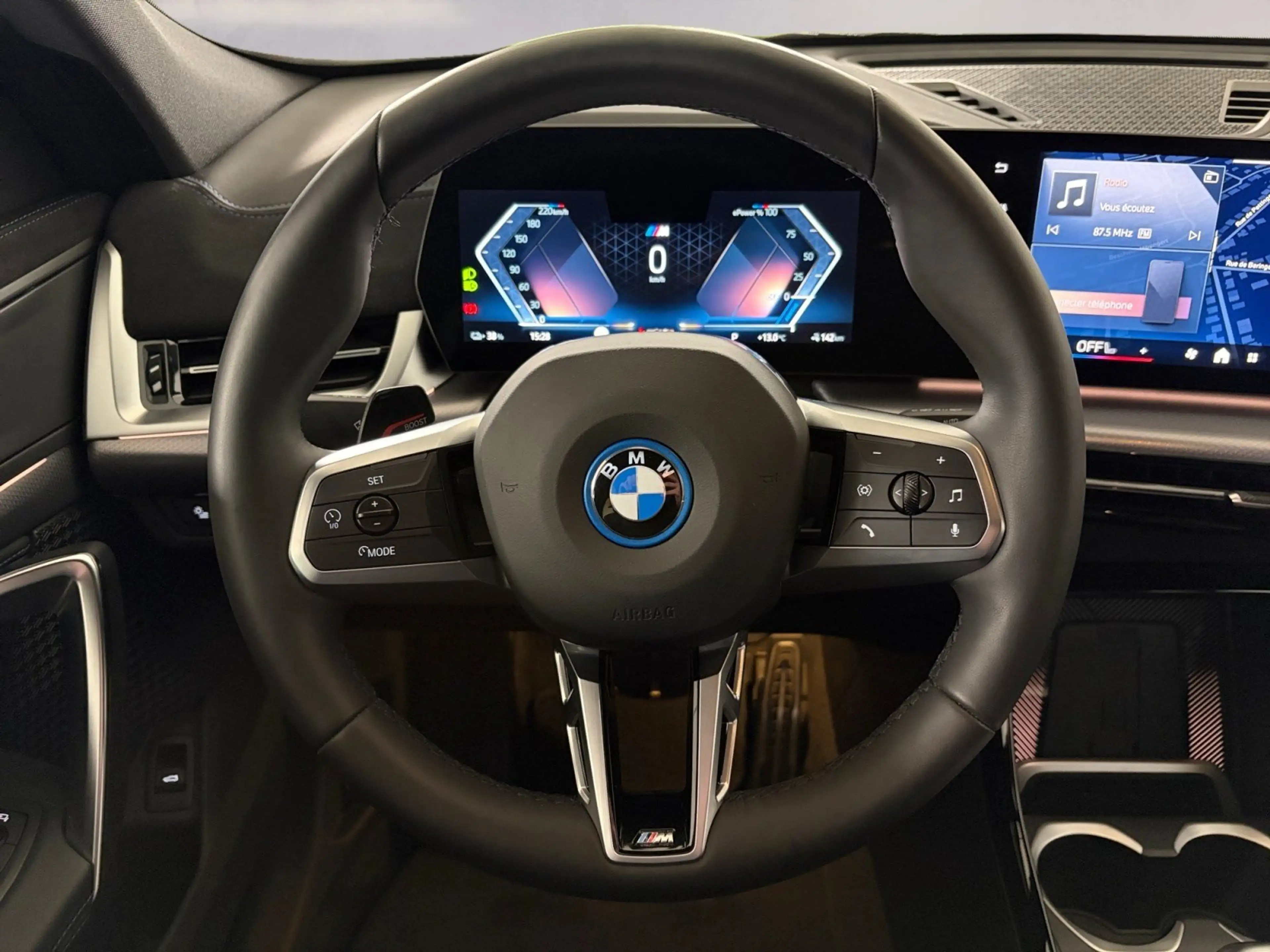 BMW iX2 xDrive30 DAB LED Komfortzg. — photo 12