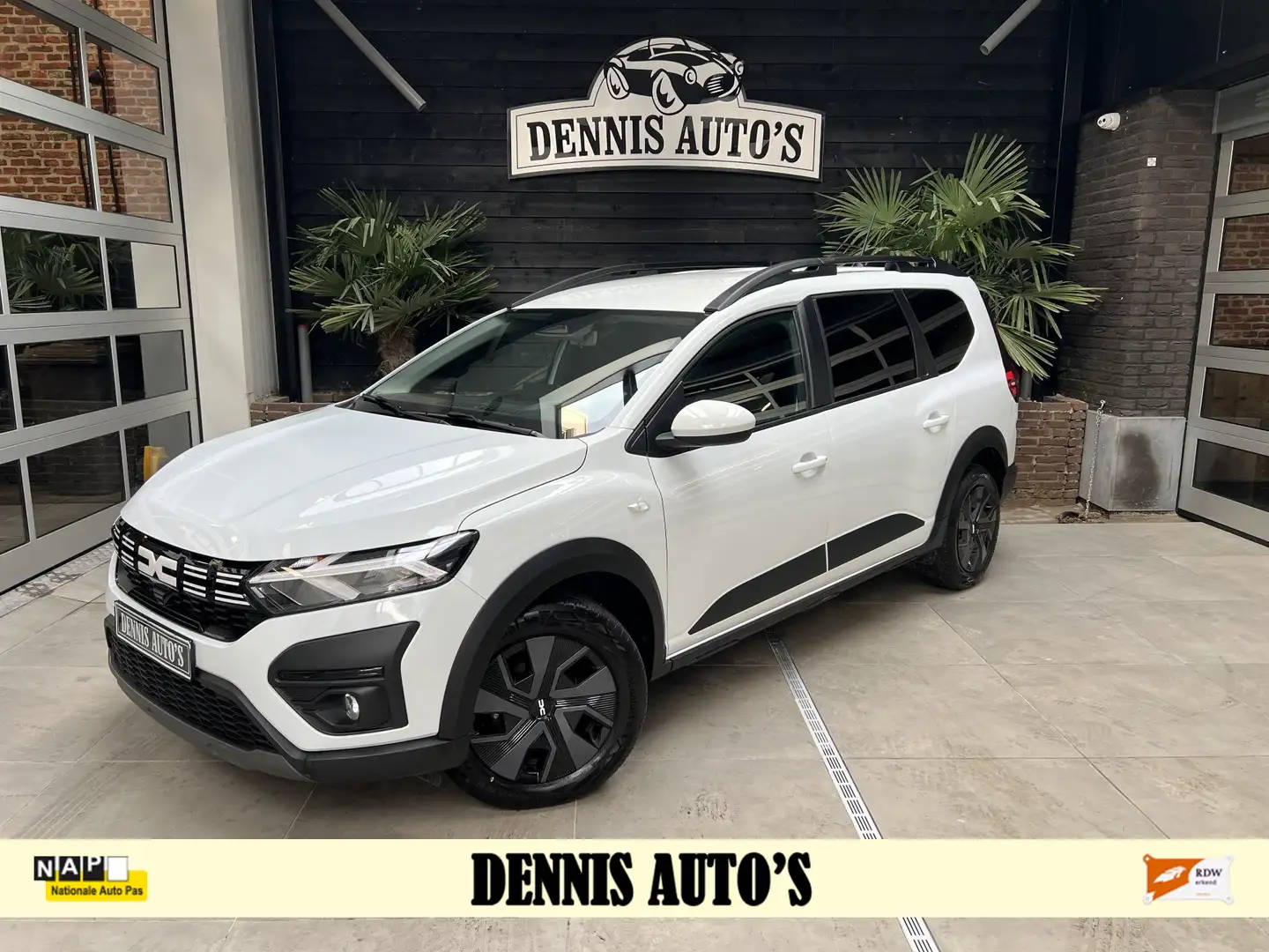 Dacia Jogger 1.0 TCe 110 Expression Blanc - 1