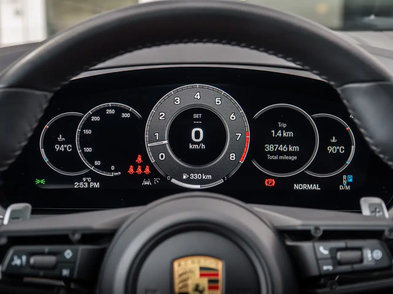 Porsche Cayenne снимка Porsche Cayenne