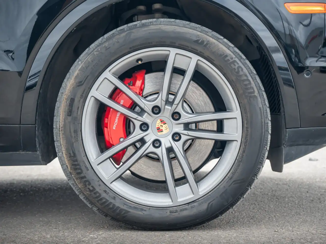 Porsche Cayenne снимка Porsche Cayenne