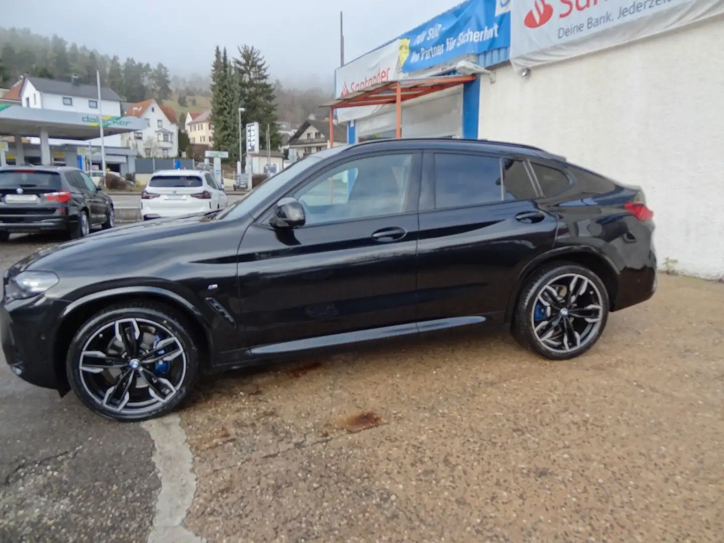 BMW X4 M /M-Paket/HUD/M-Sitze/1.Hd/Kam/Navi/Leder/ Schwarz - 2