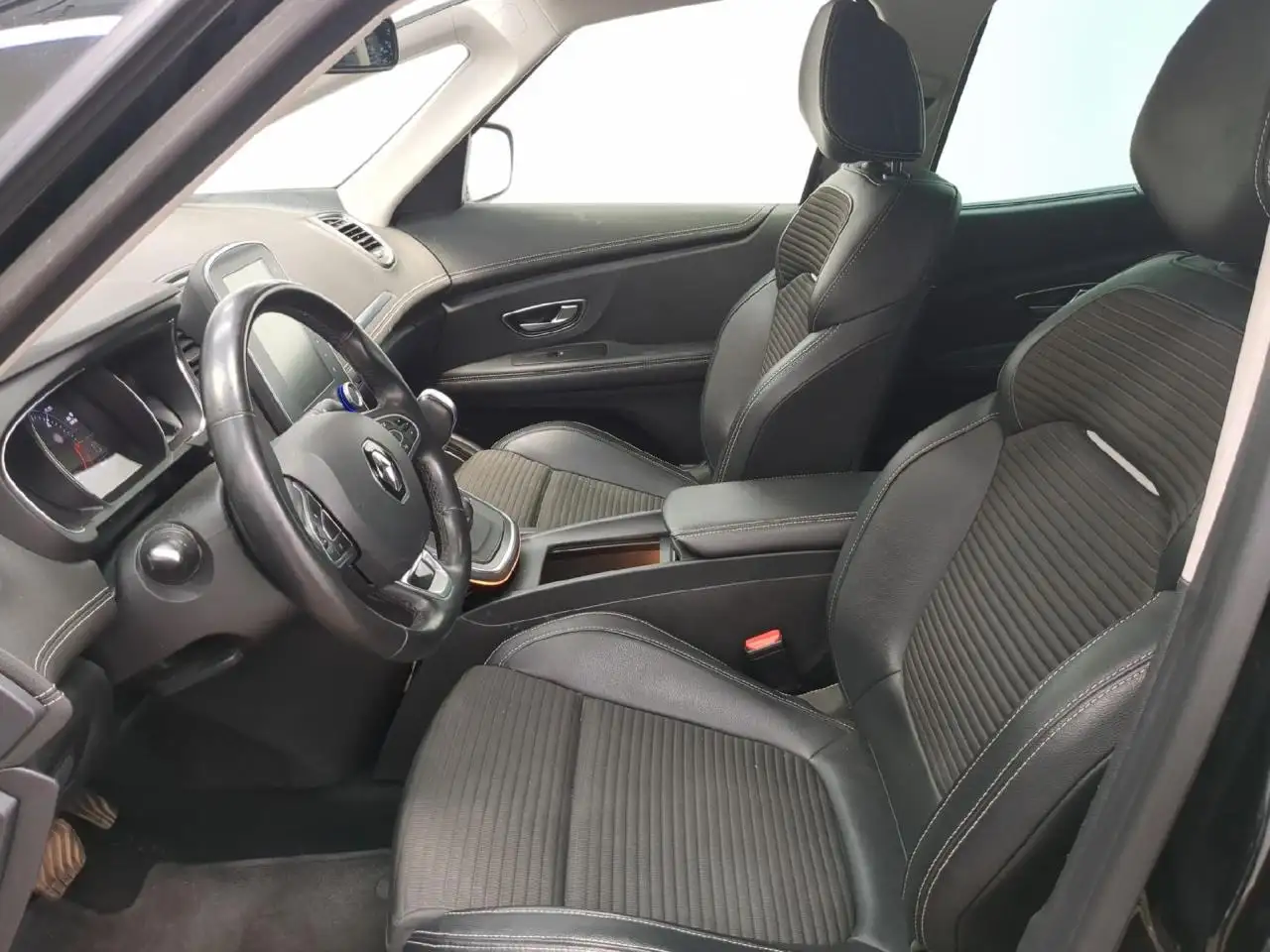 Renault Grand Scenic Blue dCi 120 EDC SL Black Edition