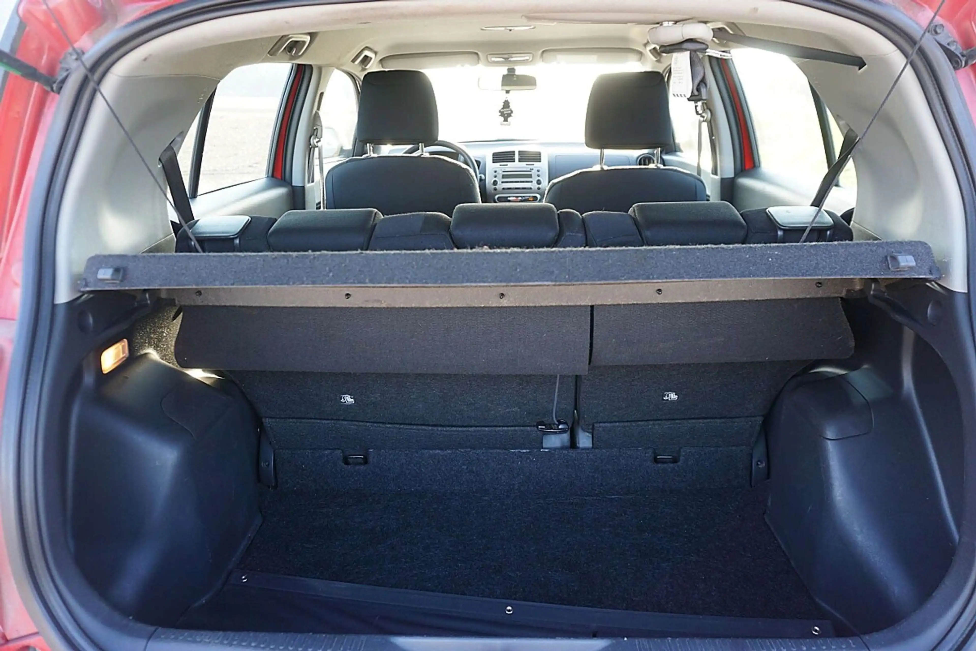 Toyota Urban Cruiser 1,4 D-4D DPF Mid AWD — photo 10