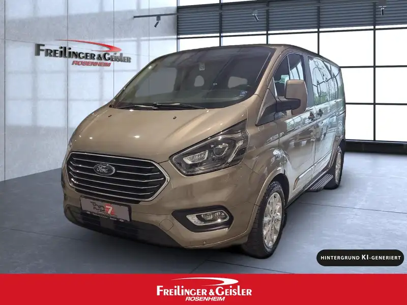 FORD Tourneo