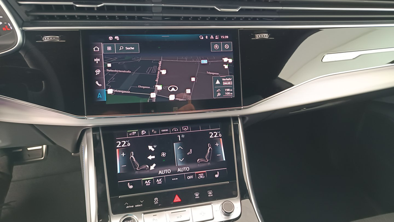 Audi Q8 e-hybrid quattro 290 kW — photo 21