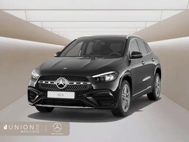 Mercedes-Benz GLA 250 e con tecnología híbrida EQ