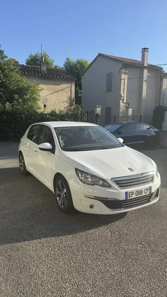 Peugeot 308 1.6 BlueHDi 120ch S\u0026S BVM6 Allure B