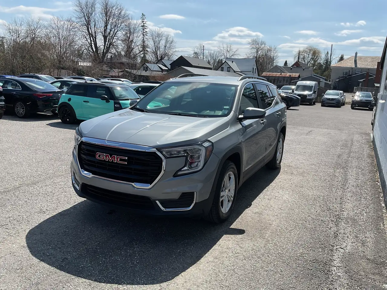 GMC Terrain photo GMC Terrain