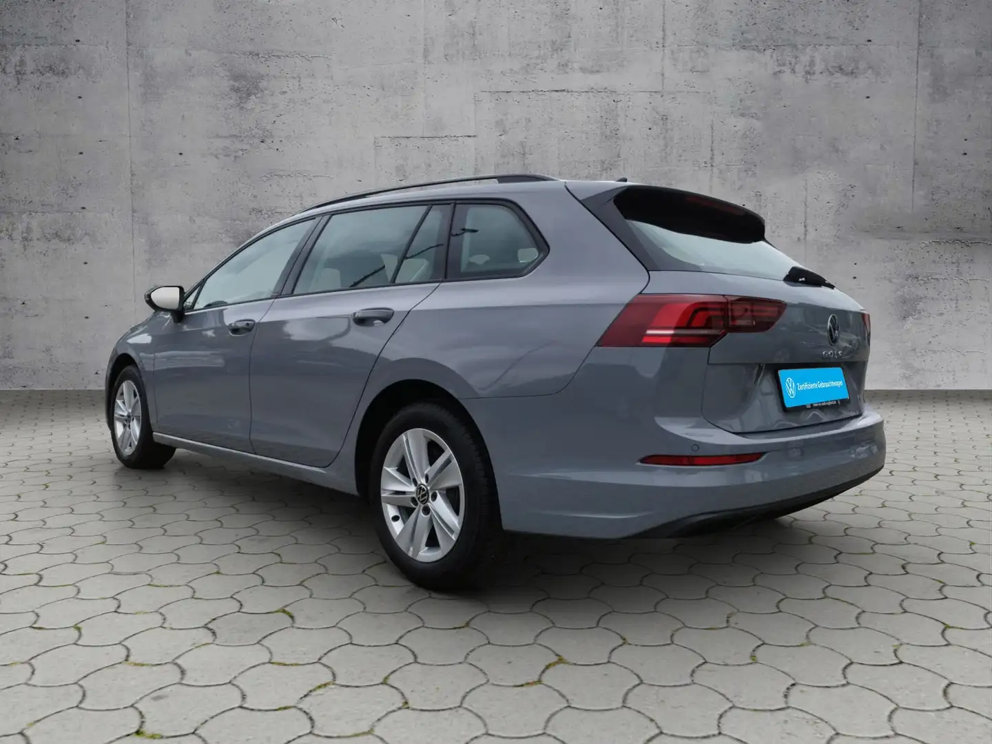 Volkswagen Golf Variant VIII Variant Life 1.5 TSI BusinessPrem./L+S/SHZ K Grau - 2