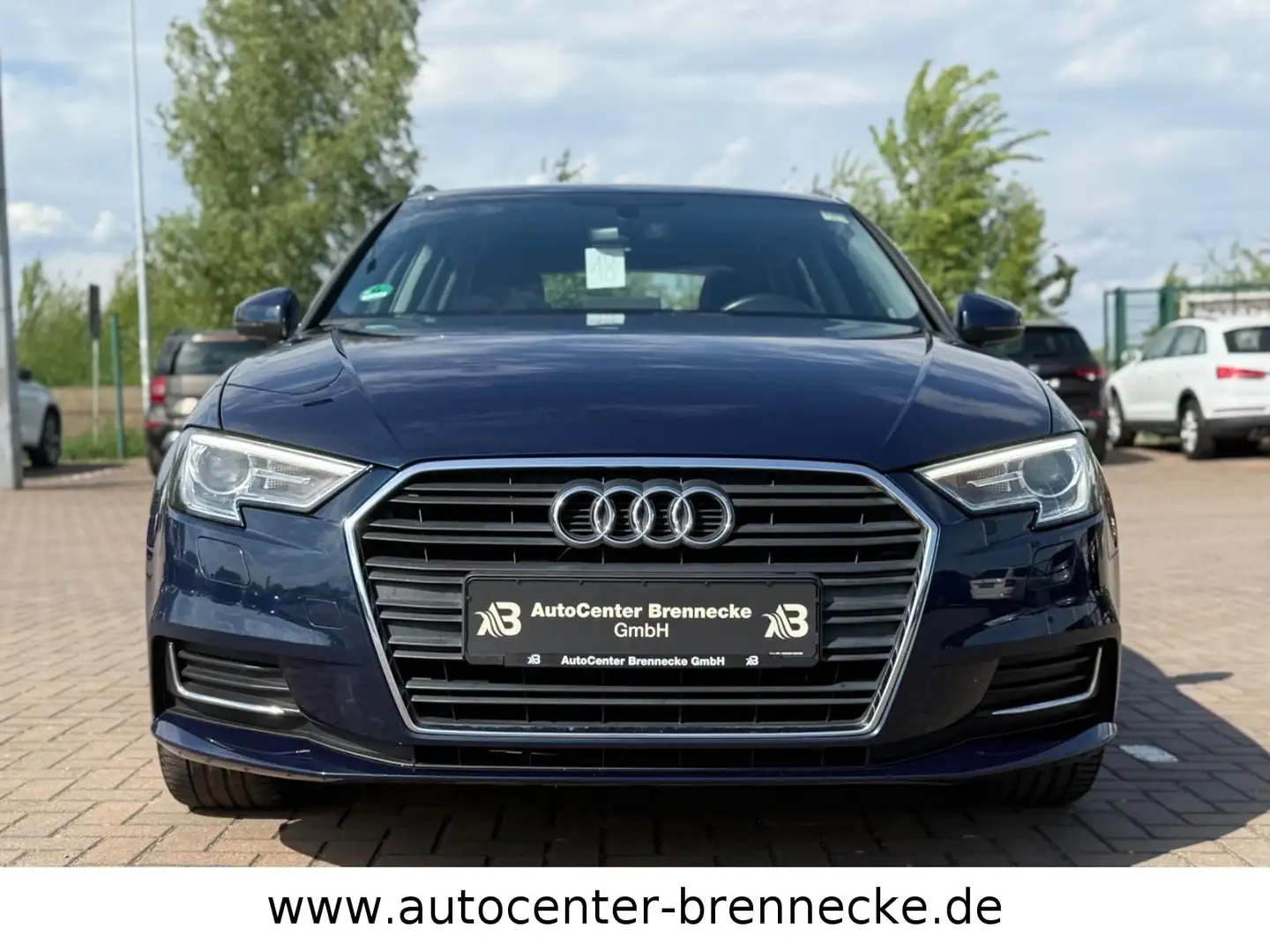 Audi A3 Sportback design*Automatik*Allwetter* Blau - 2