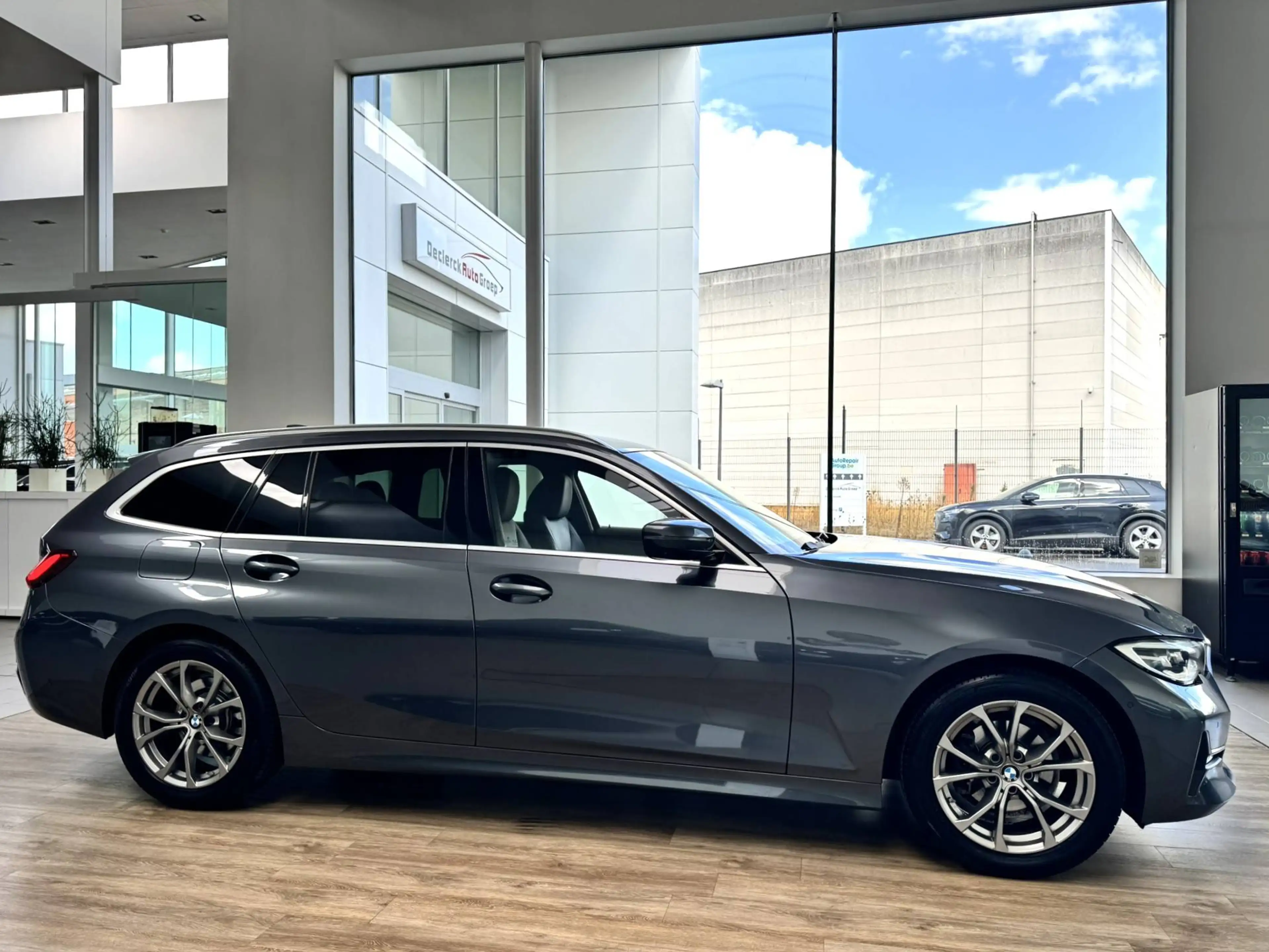 BMW 316 TOURING SPORT STEPTRONIC*CAMERA 360*1STE EIGENAAR*TOPAANBIEDING !!! — photo 3