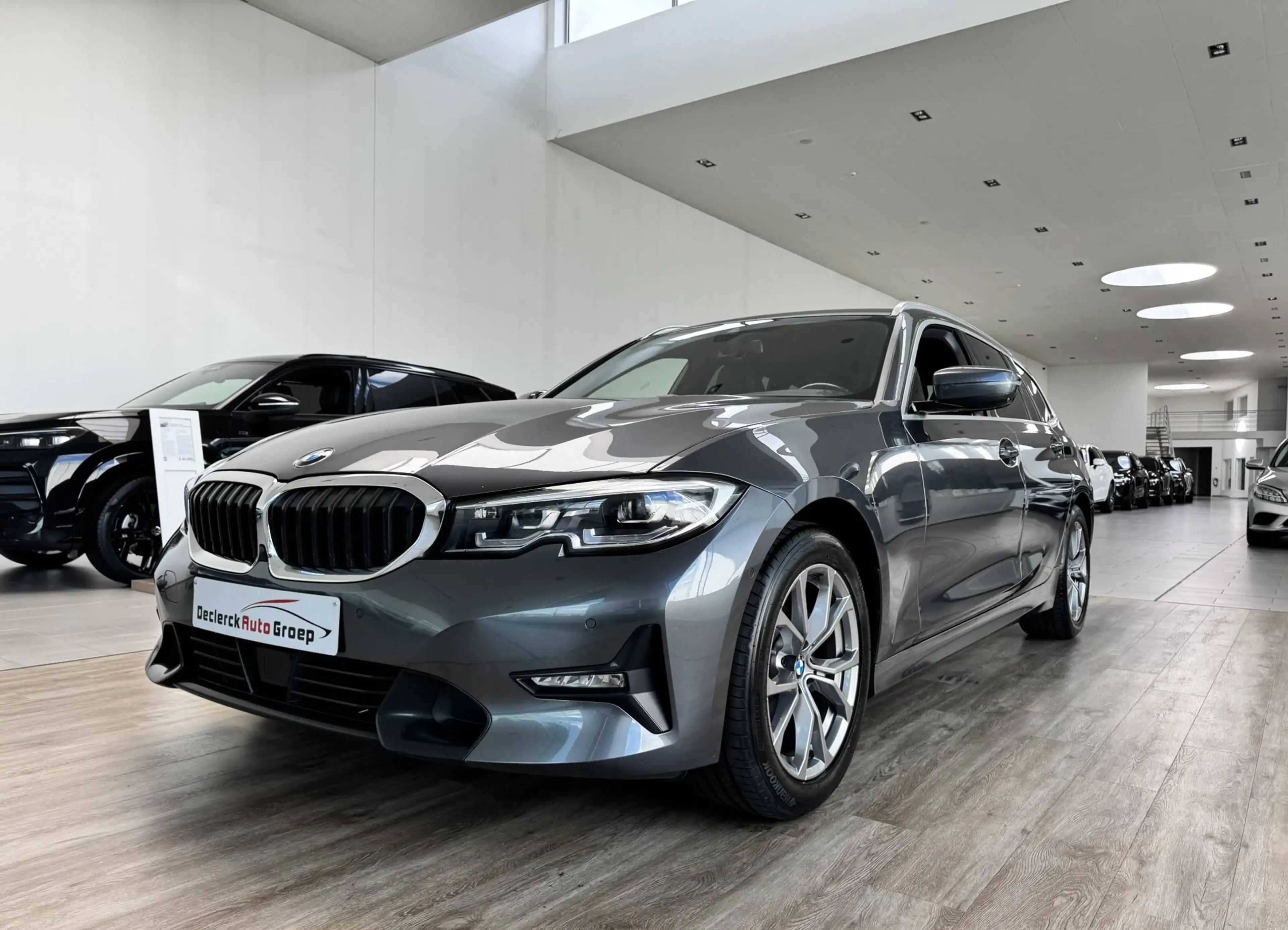 BMW 316 TOURING SPORT STEPTRONIC*CAMERA 360*1STE EIGENAAR*TOPAANBIEDING !!!