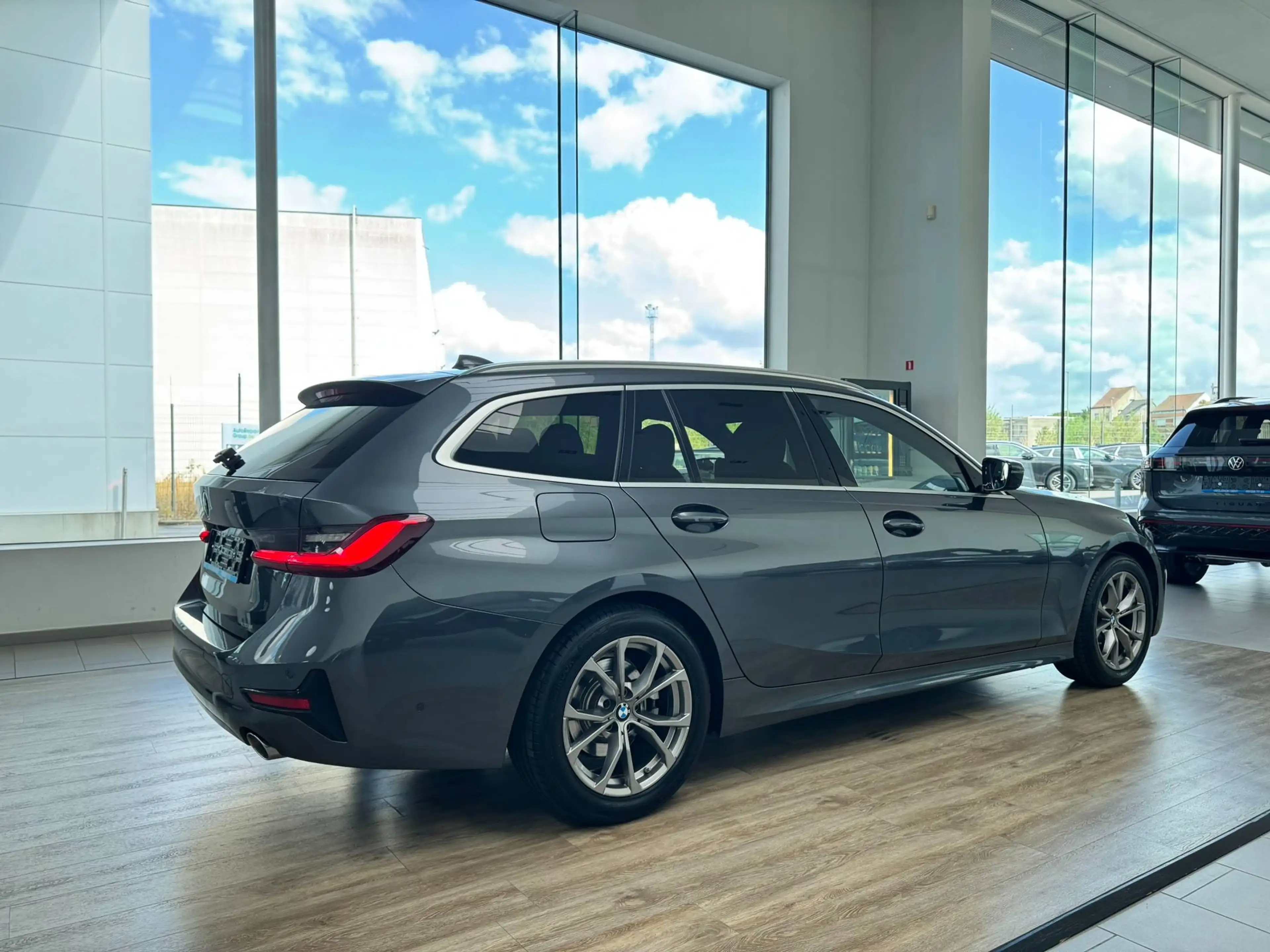 BMW 316 TOURING SPORT STEPTRONIC*CAMERA 360*1STE EIGENAAR*TOPAANBIEDING !!! — photo 10