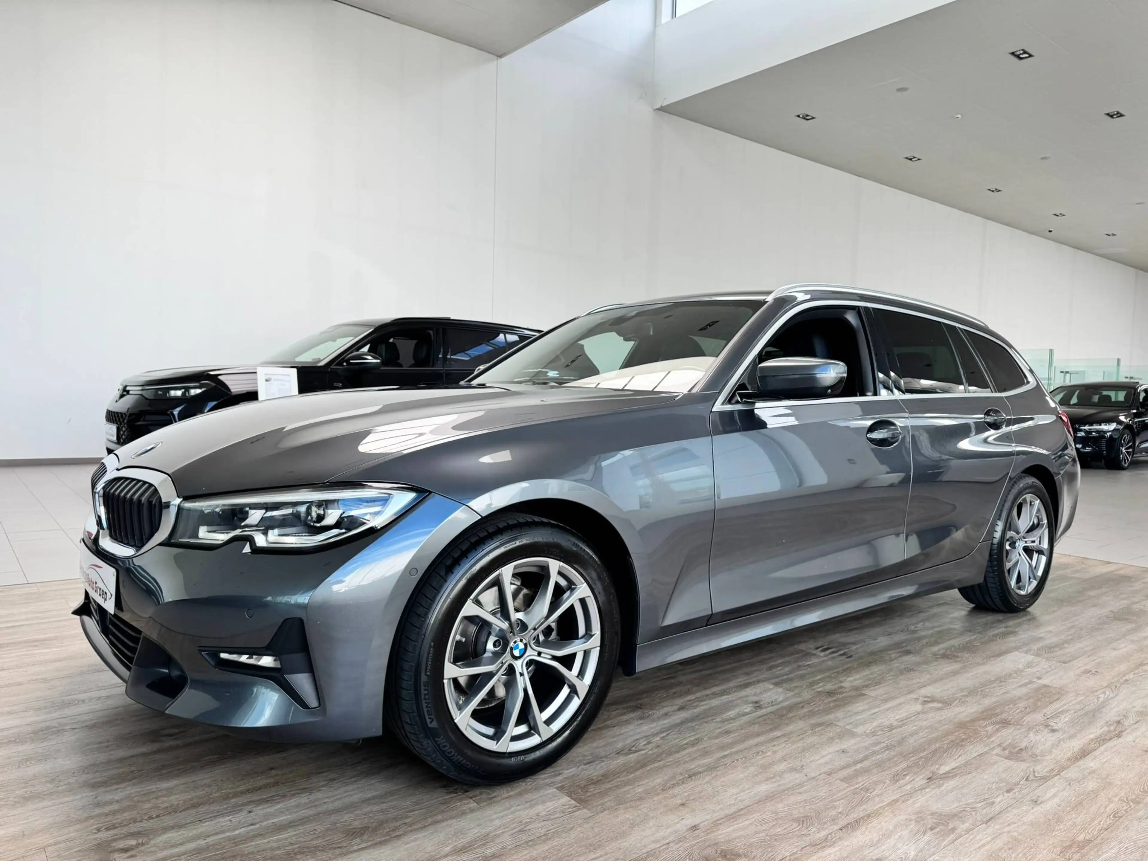 BMW 316 TOURING SPORT STEPTRONIC*CAMERA 360*1STE EIGENAAR*TOPAANBIEDING !!! — photo 2