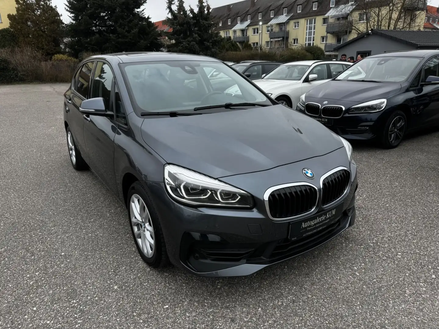 BMW 225 225xe Active Tourer LED|PANO|TEMPO|SITHZ Grau - 1