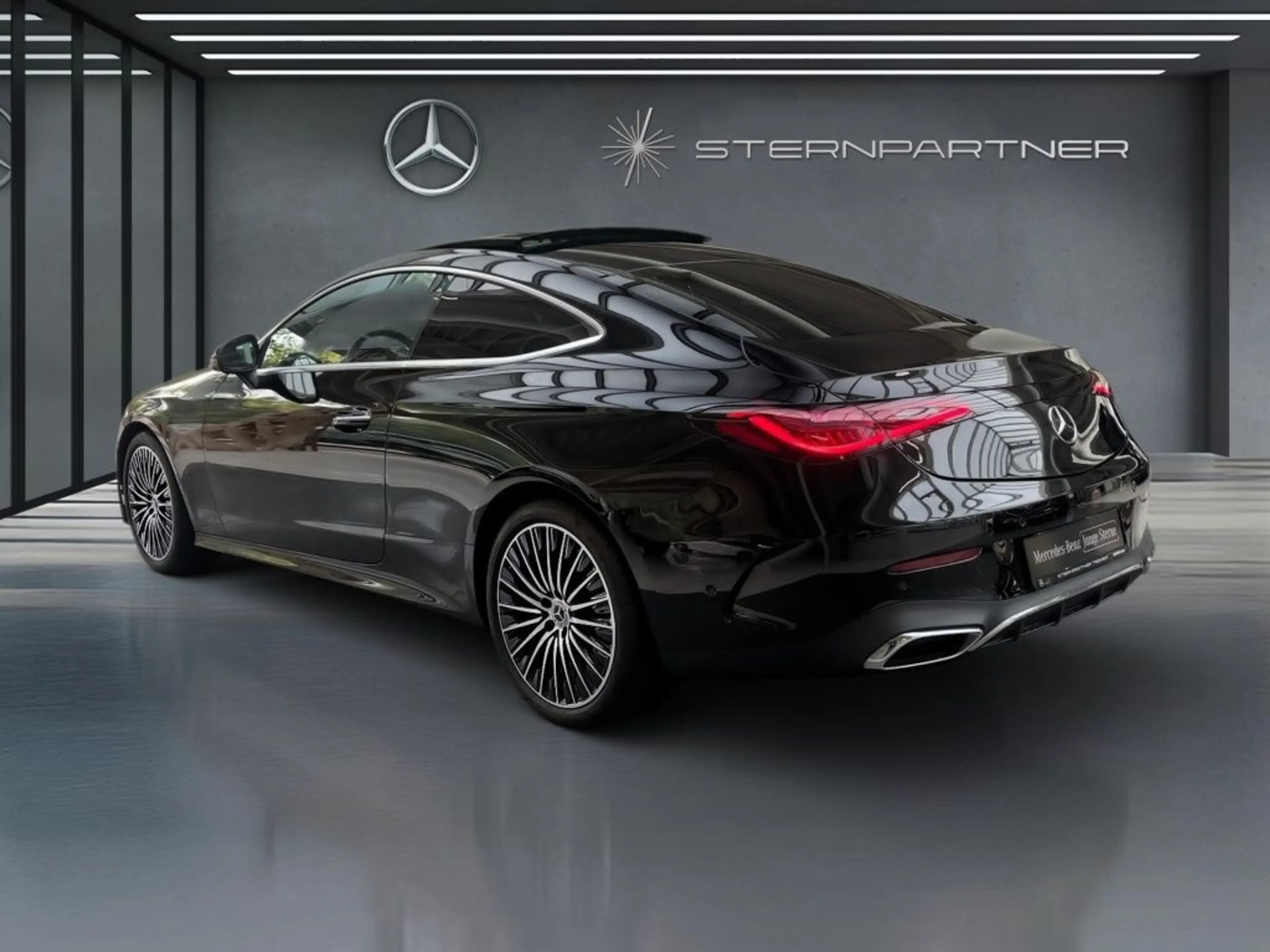 Mercedes-Benz CLE 200 Coupé AMG+PANO+BURMESTER+360°+AMBI.PLUS — photo 9