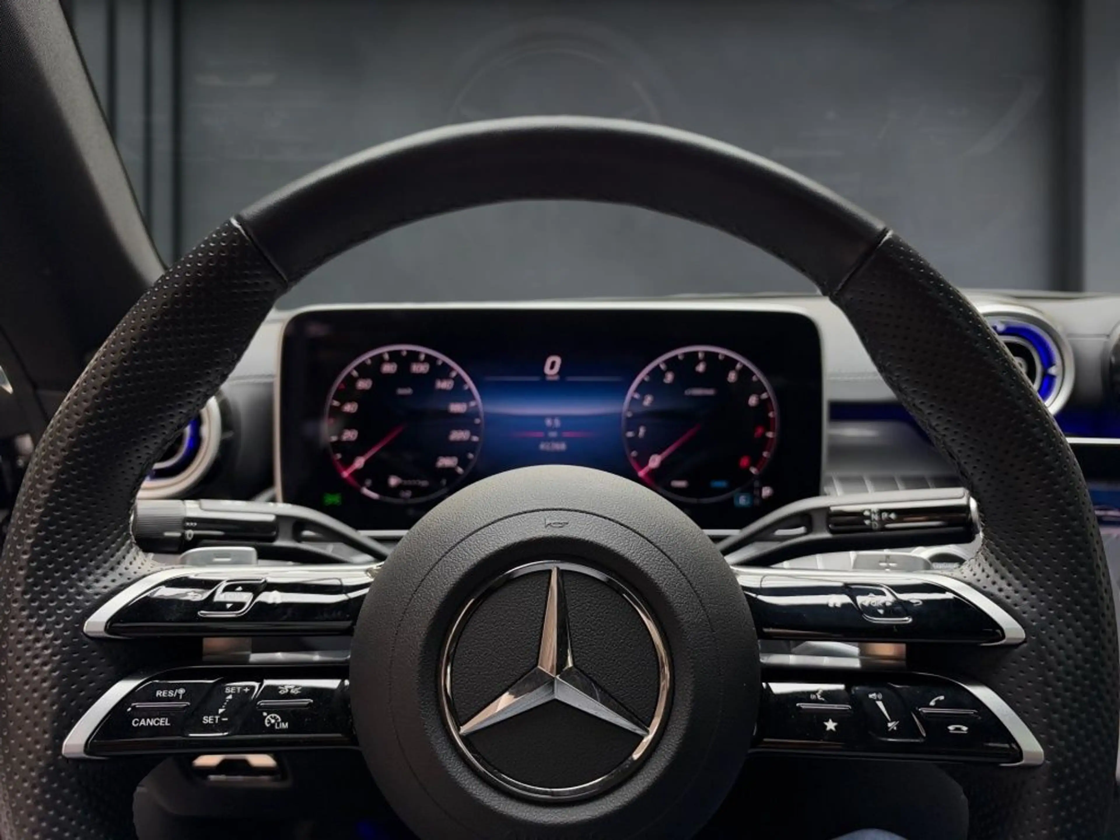 Mercedes-Benz CLE 200 Coupé AMG+PANO+BURMESTER+360°+AMBI.PLUS — photo 8