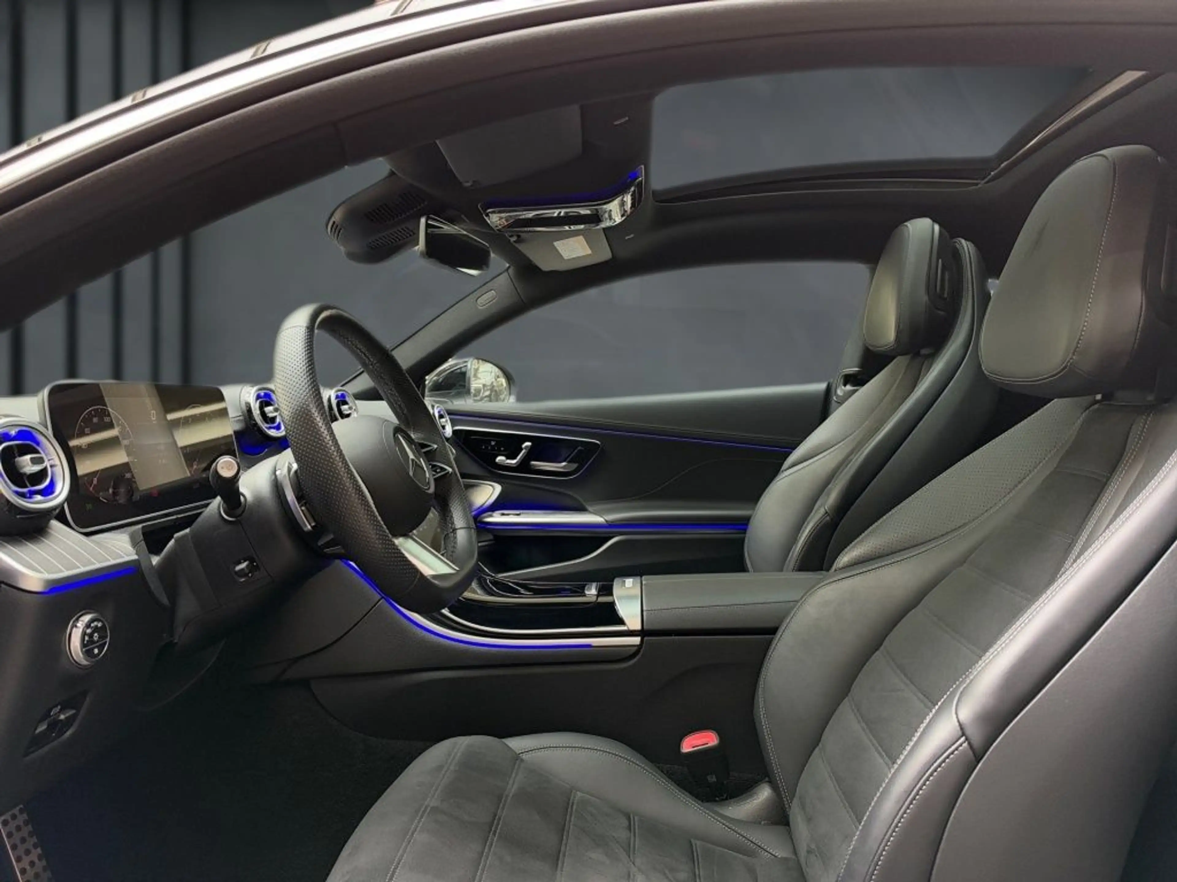 Mercedes-Benz CLE 200 Coupé AMG+PANO+BURMESTER+360°+AMBI.PLUS — photo 7