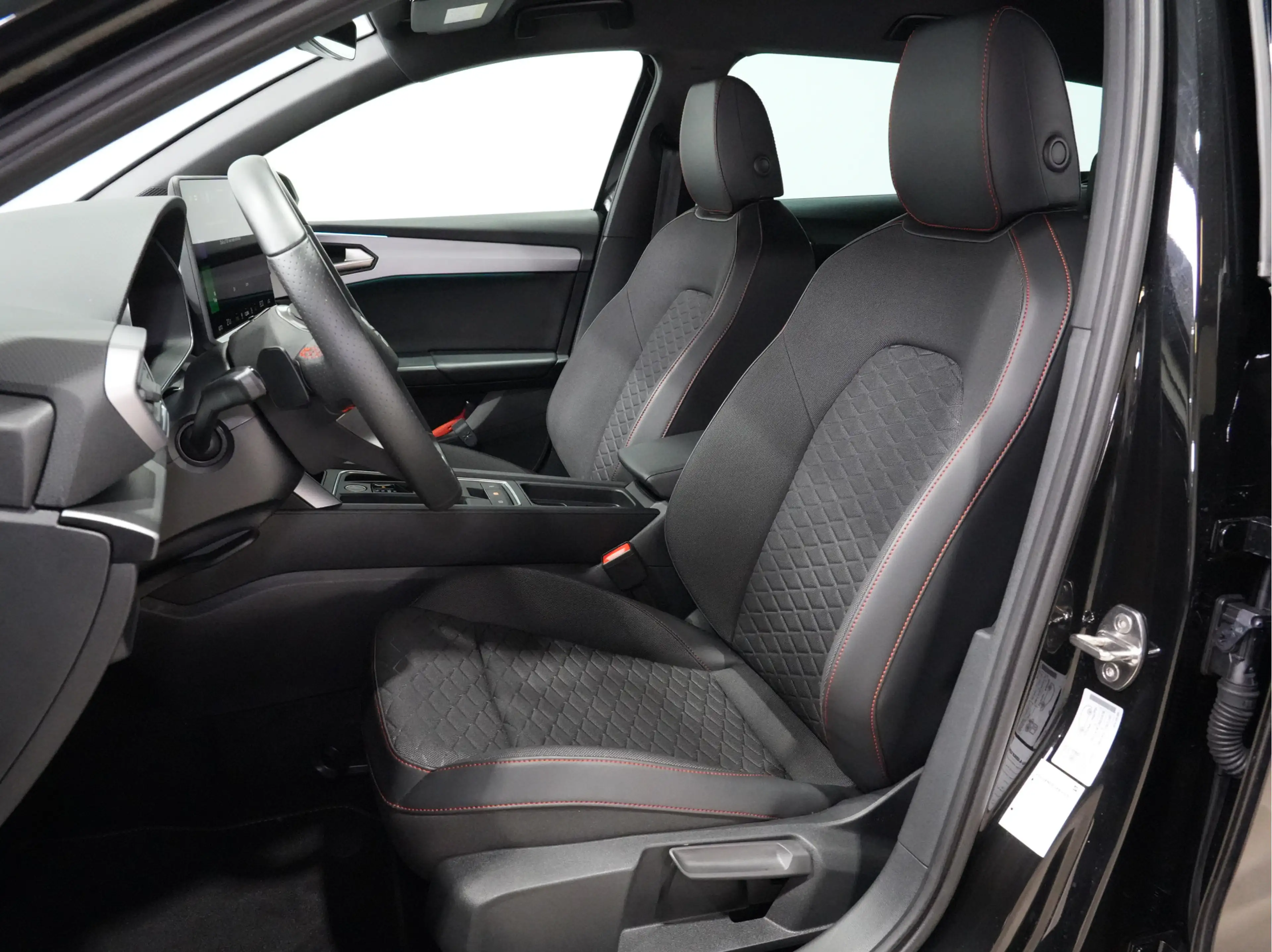 SEAT Leon e-Hybrid Sportstourer 1.5 TSI 204pk FR Business | Black Pac — photo 12
