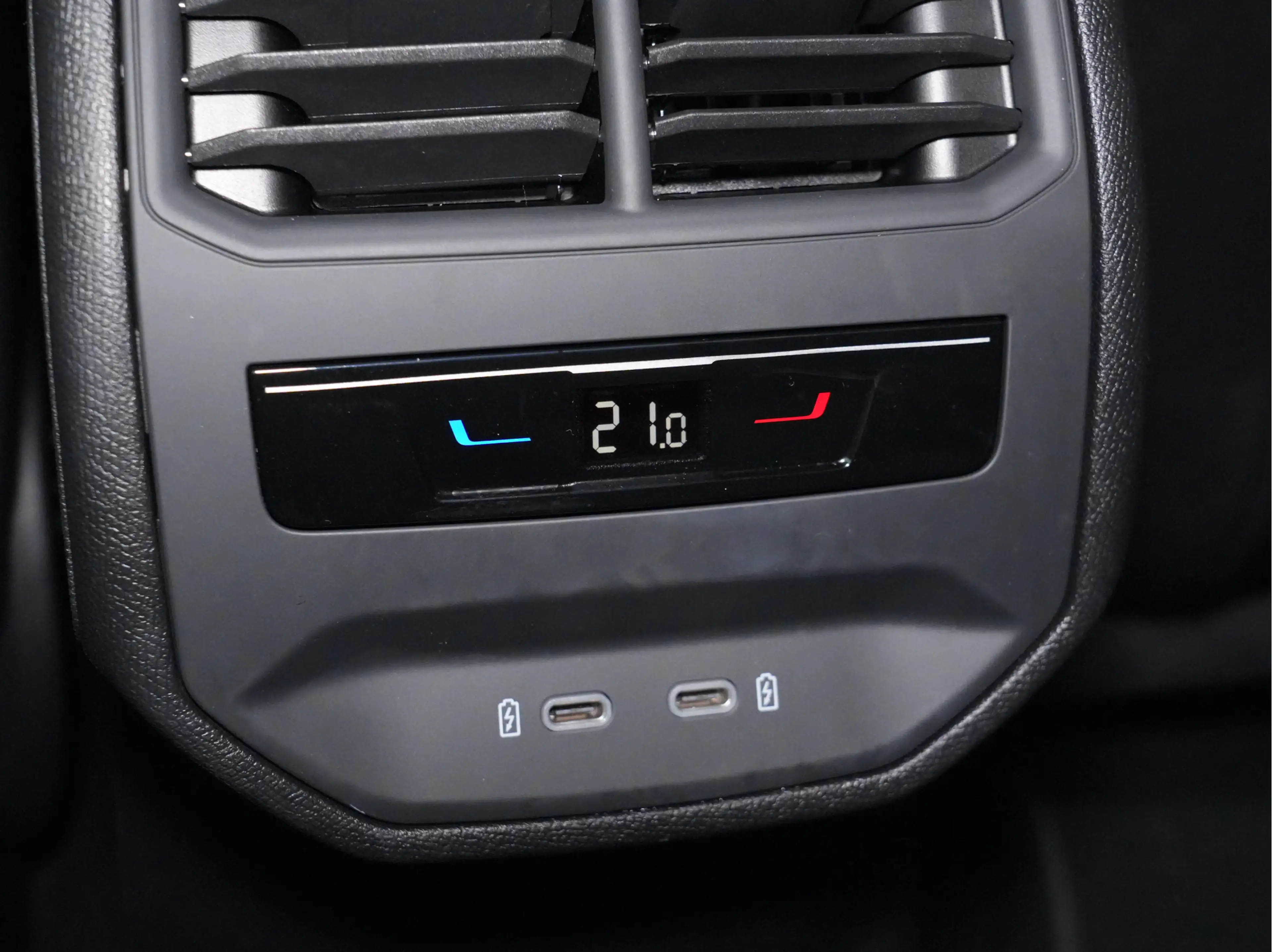 SEAT Leon e-Hybrid Sportstourer 1.5 TSI 204pk FR Business | Black Pac — photo 14