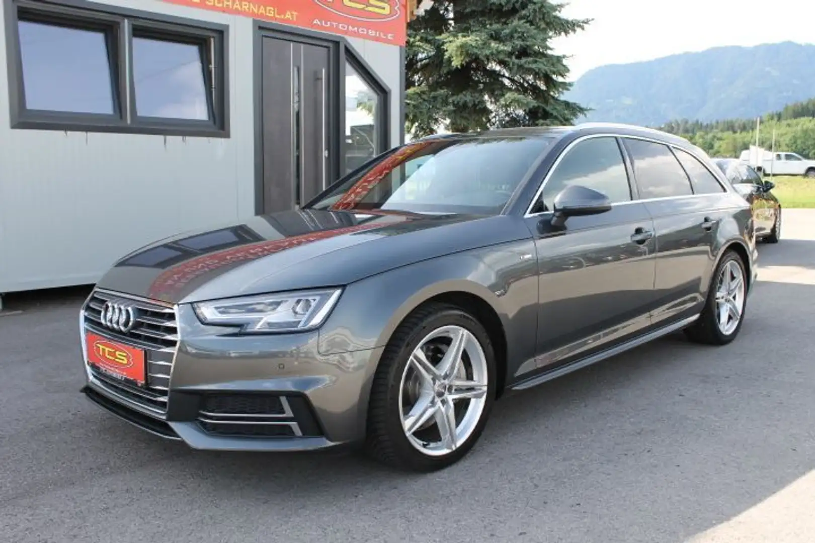 Audi A4 Avant 2,0 TDI Sport S-tronic*SLine*** Grau - 1