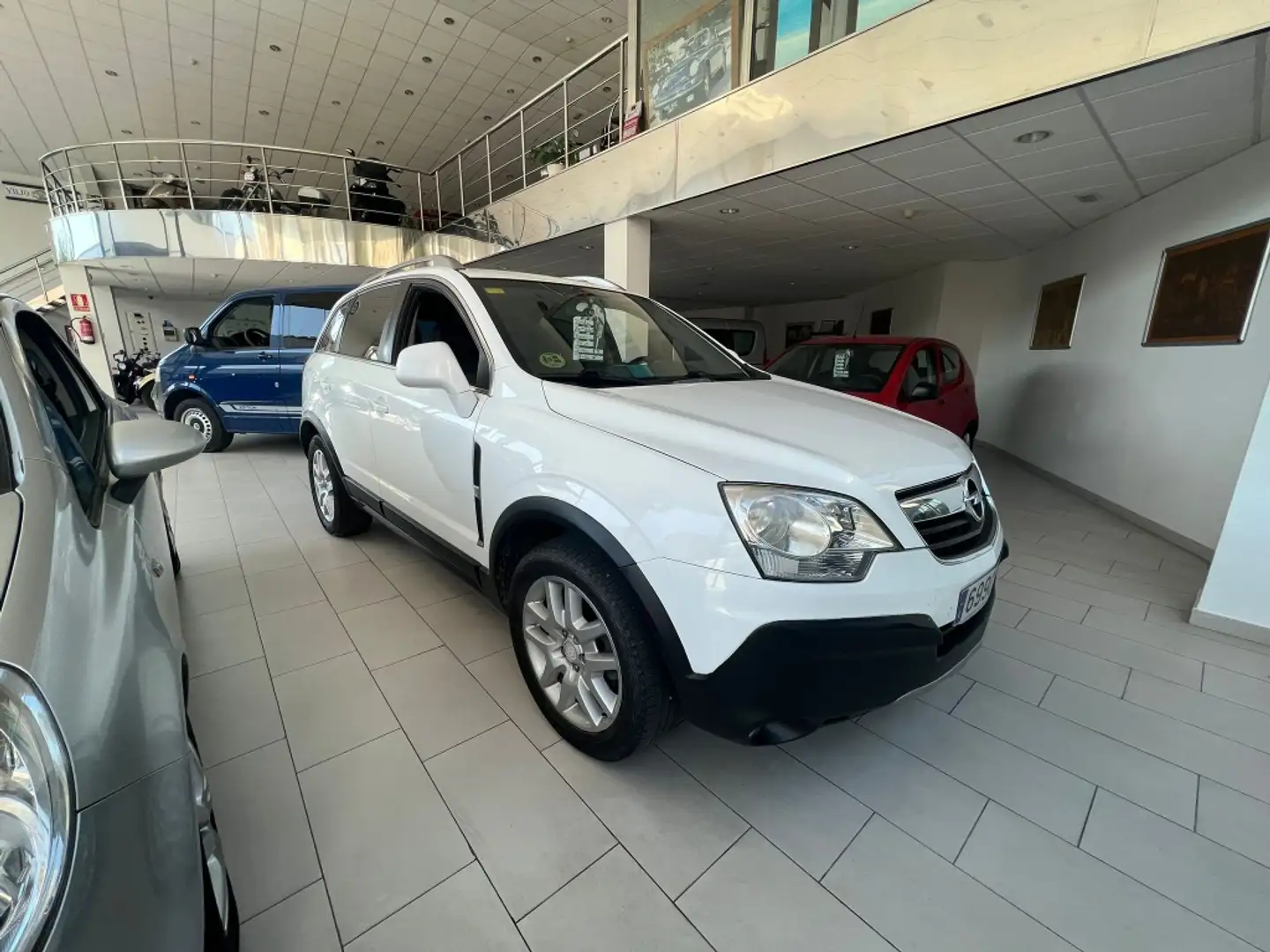Opel Antara 2.0CDTI Cosmo Plus Aut. 150 Blanc - 2