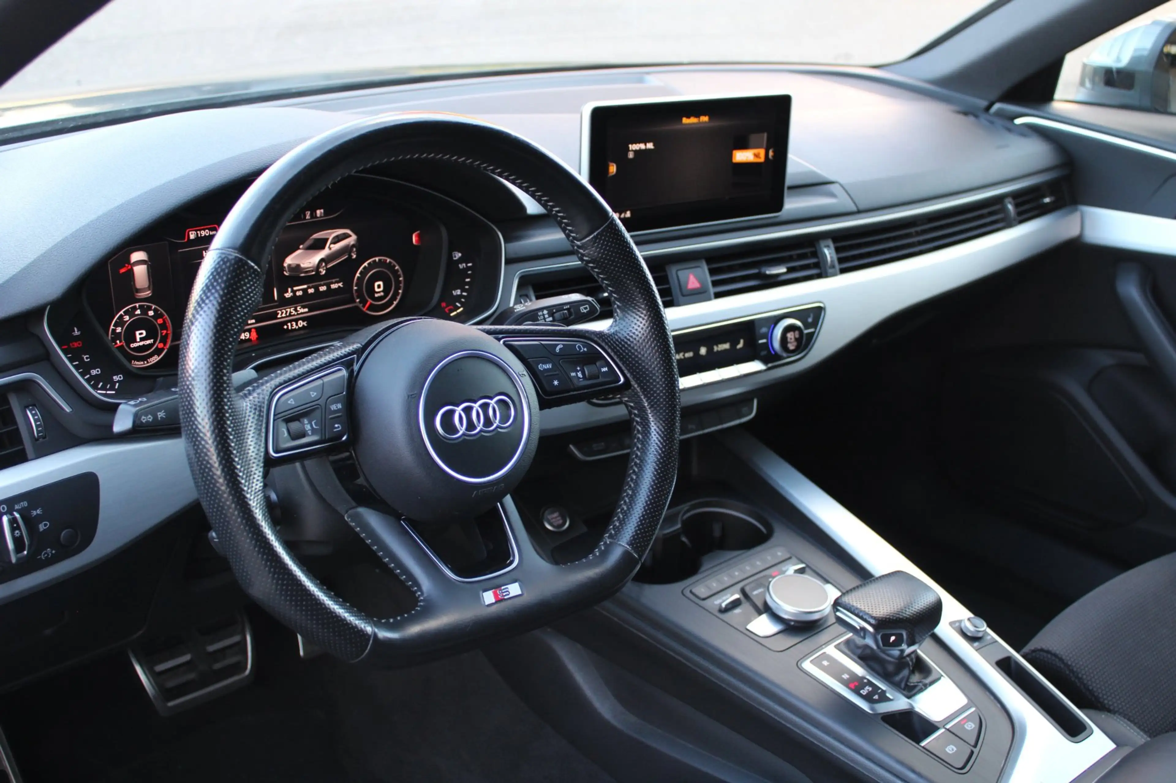 Audi A4 Avant 2.0 TFSI ultra Sport Pro Line S I Achter- en — photo 10