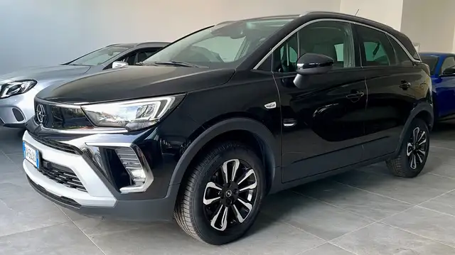 Opel Crossland view 3