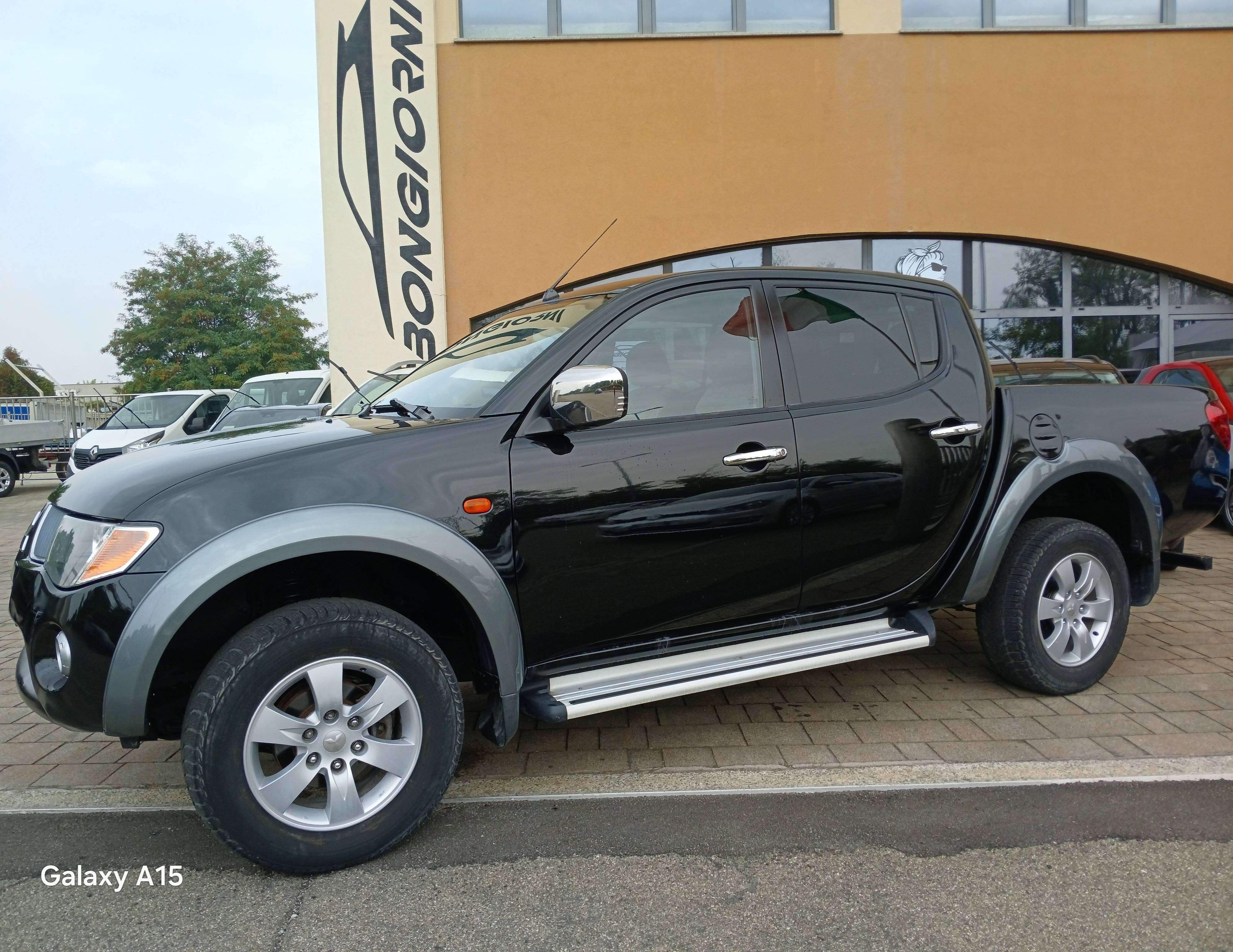 Mitsubishi L200