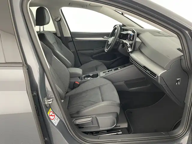 Volkswagen Golf view 10