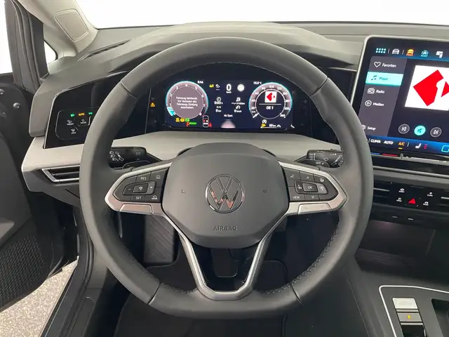 Volkswagen Golf view 13