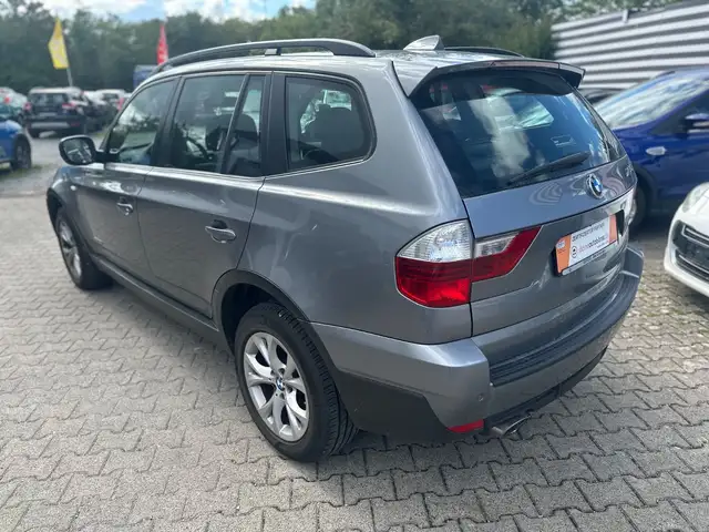 BMW X3 xDrive20dEditionLifestyle/1Hand/Anhängerkuppl