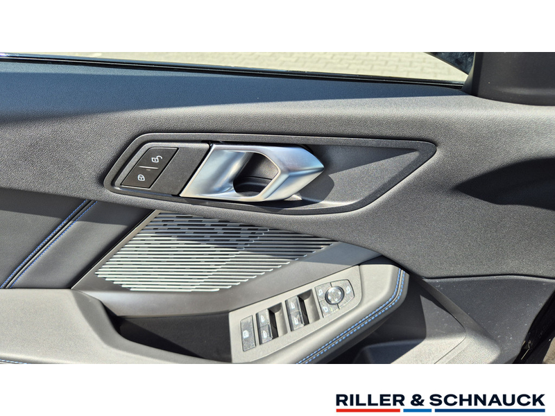 BMW 120 i M-Sport PANO+ACC+KAM+LED+SHZG — photo 10